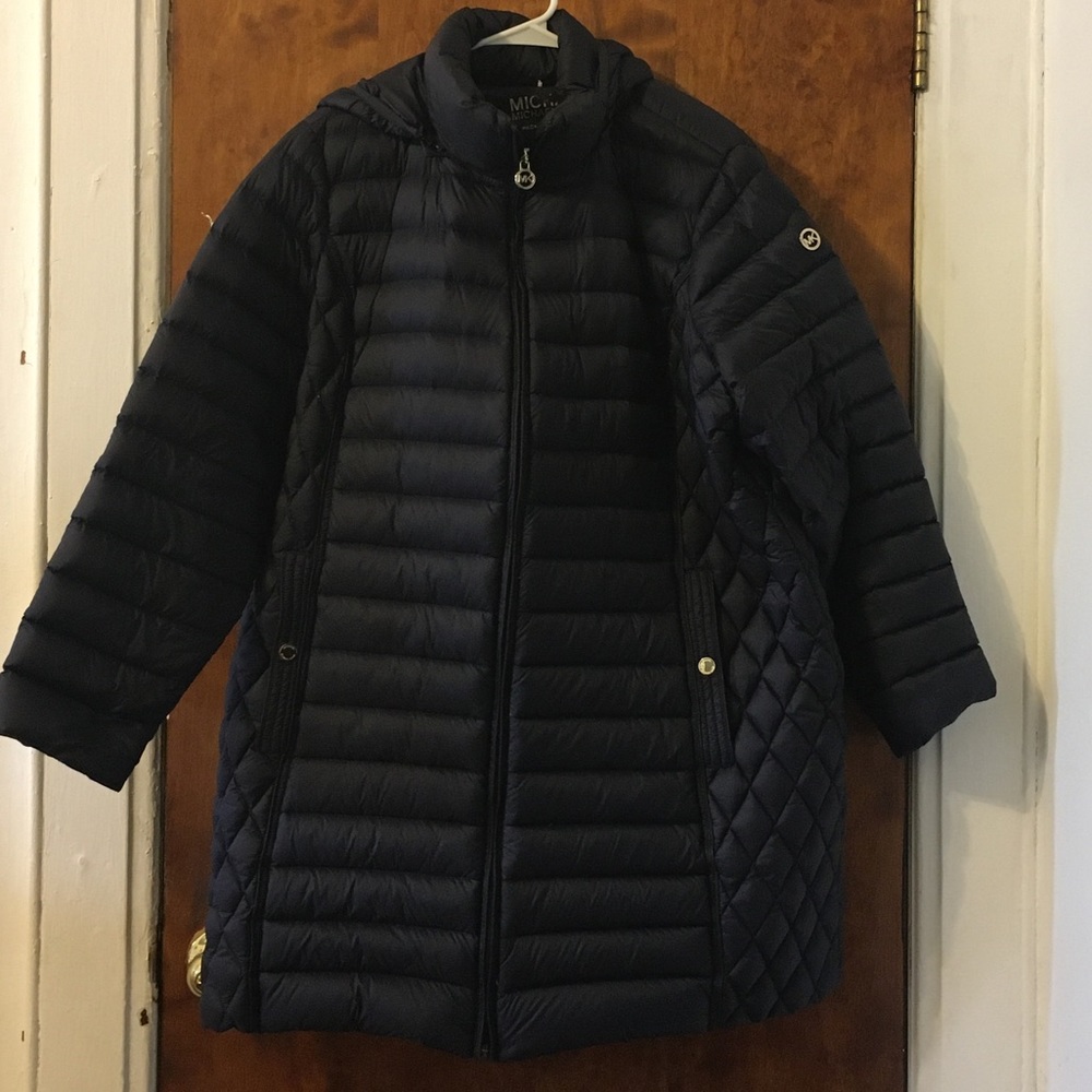 Michael Kors 2x down filled packable jacket
